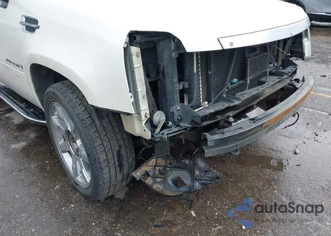 2007 Cadillac Escalade Standard from USA, damaged, VIN 1GYFK63827R172121